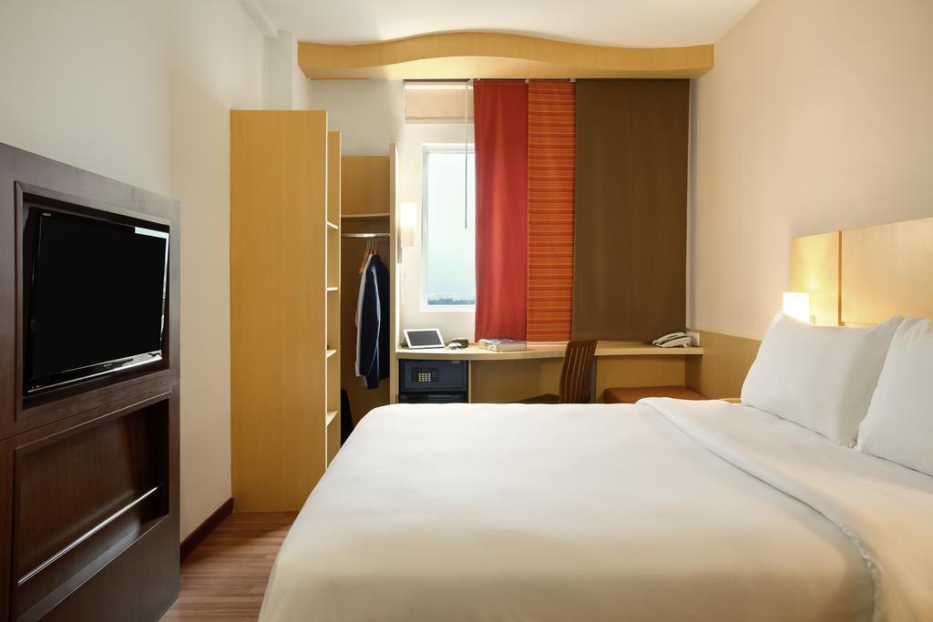Ibis Chesterfield North - Barlborough Exterior foto