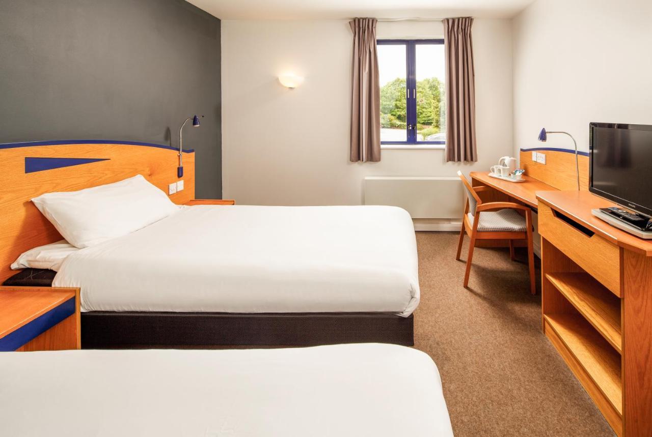 Ibis Chesterfield North - Barlborough Exterior foto