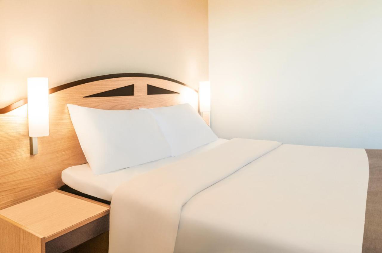 Ibis Chesterfield North - Barlborough Exterior foto